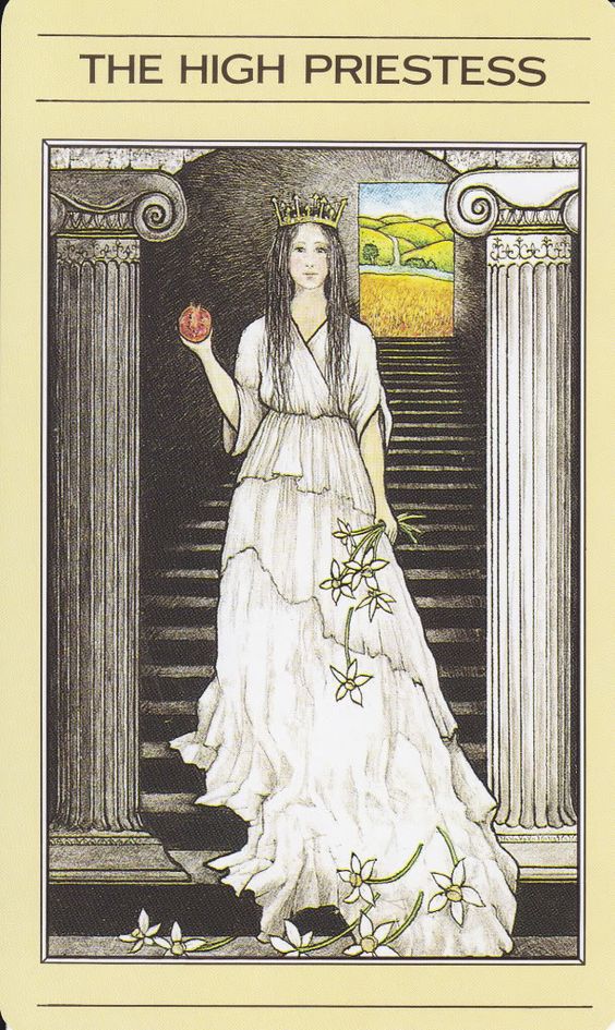 The High Priestess Tarot Card Tarot Decks   The High Priestess Tarot Card The Mythic Tarot Deck 